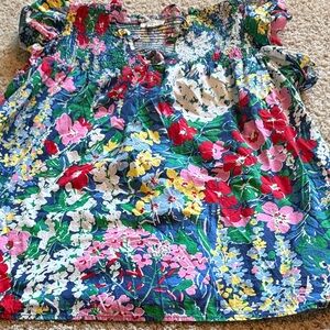 XL oversized floral top